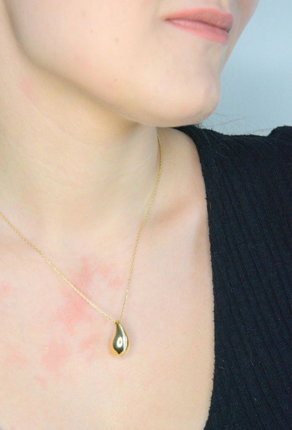 Złoty naszyjnik damski 375 z dużą kroplą z pasmem cyrkonii NA 3636 375 (1).jpg